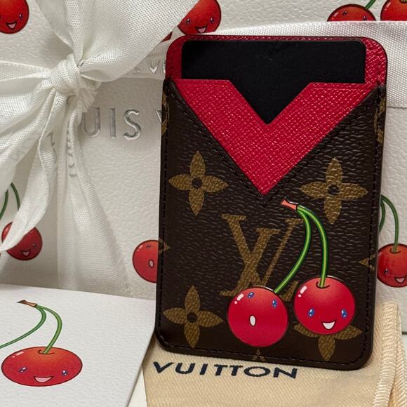 LOUIS VUITTON x Takashi Murakami 2025 Magnetic Card Holder M14562 NEW in Box - Picture 2 of 11